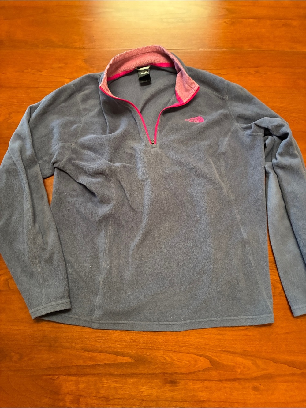 The North Face Women’s Large Gray Pink Fleece Quarter Zip Pullover
